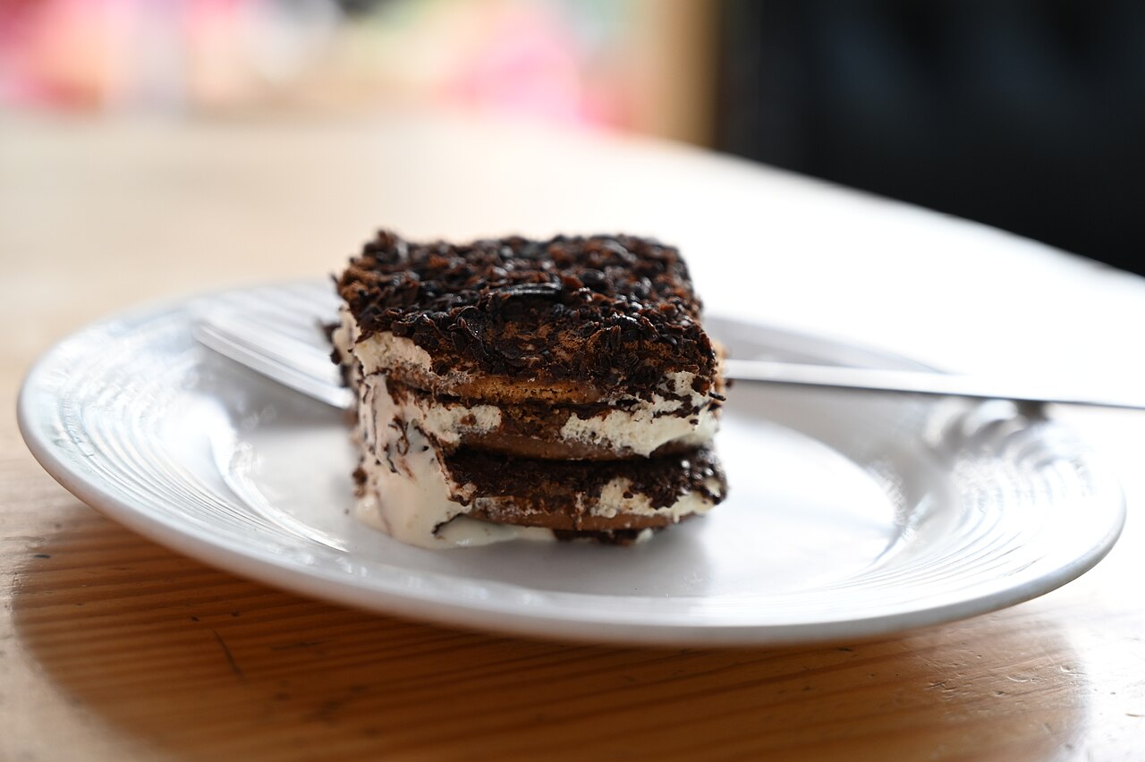 Tiramisù con cacao, immagine illustrativa